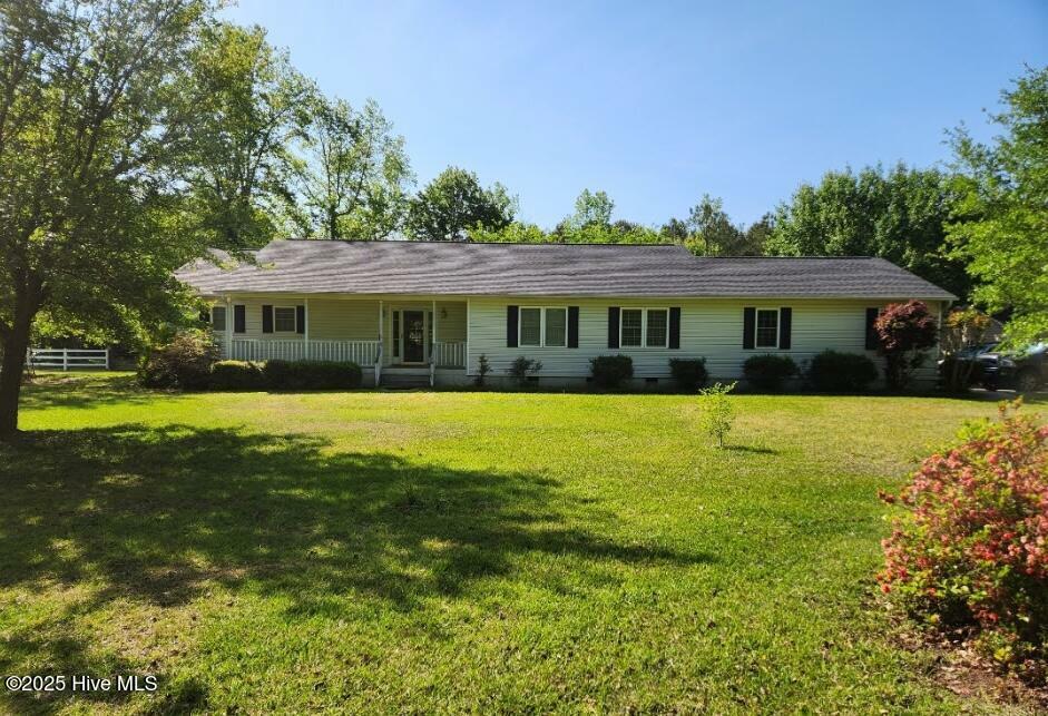 Property Photo: 1548 Ashton Lake Road NC 28425