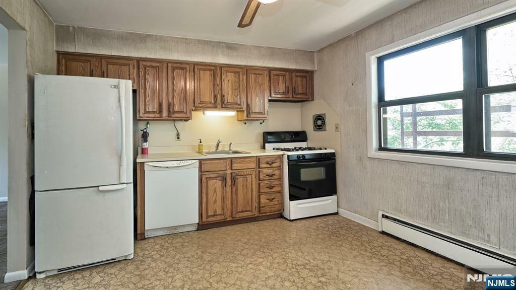 Property Photo: 8 Colonial Drive C NJ 07424
