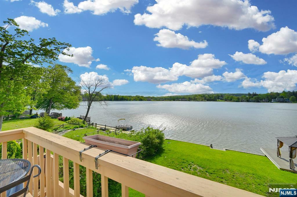 87 Bearfort Road  West Milford NJ 07480 photo