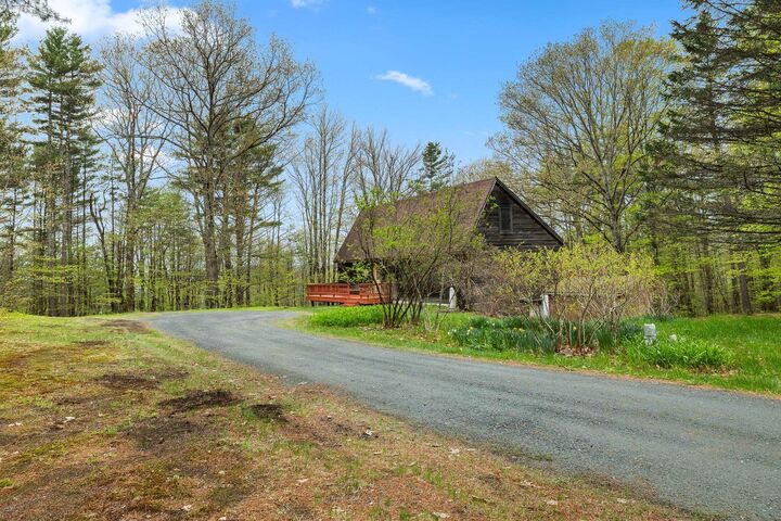 Property Photo:  1118 Wildlife Road  VT 05001 