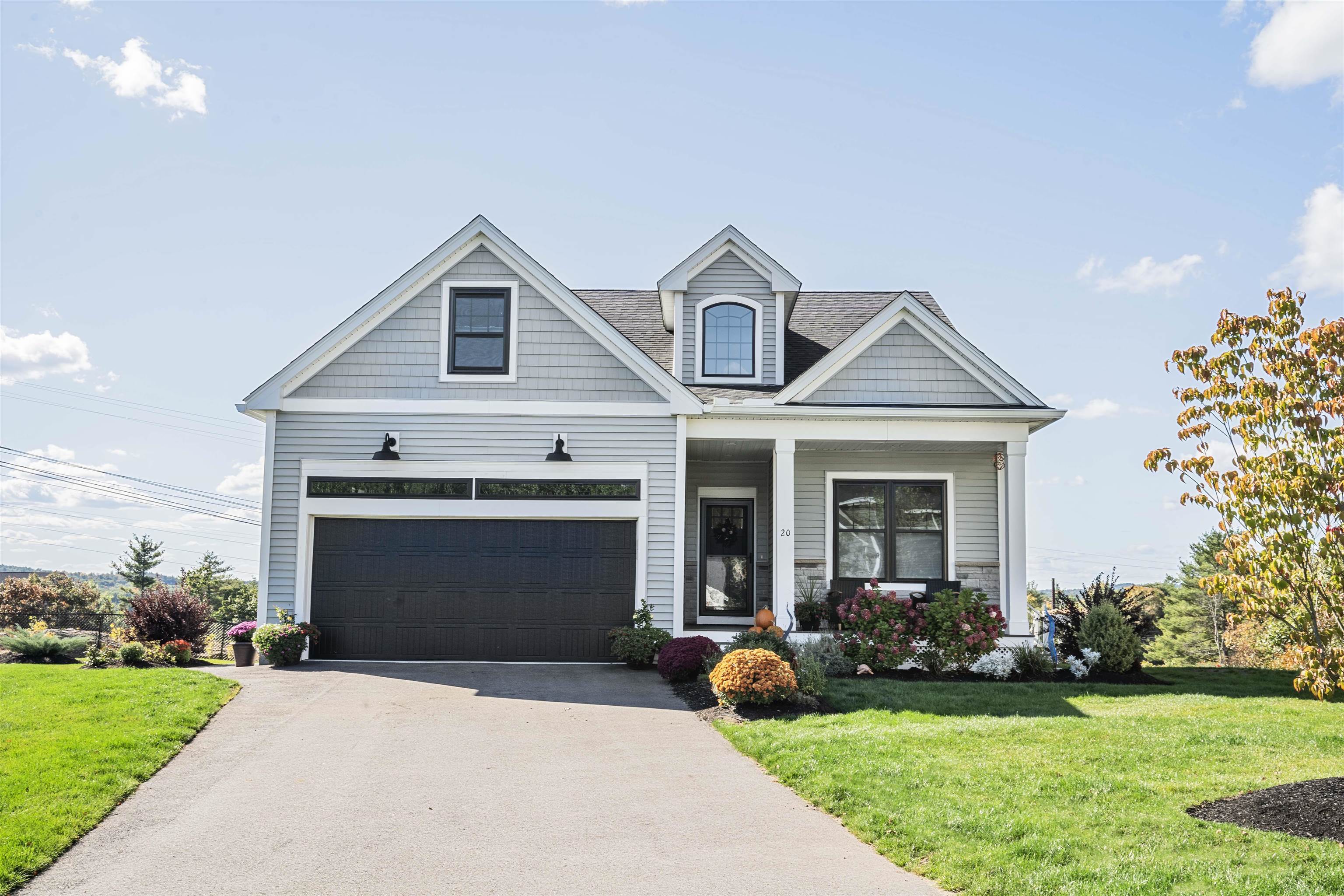 Property Photo: 20 Del Ray Drive NH 03087