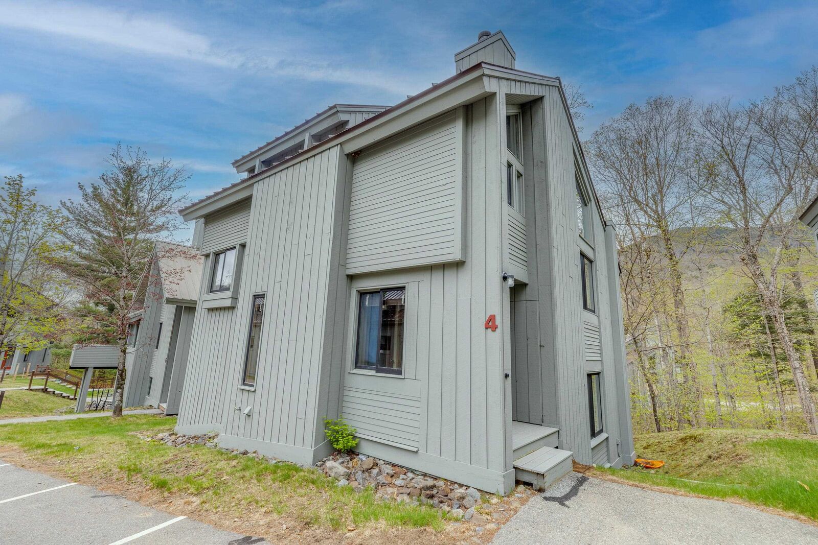 Property Photo:  4 Moose Lane  NH 03251 