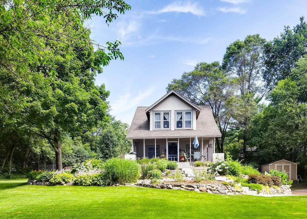 18916 Excelsior Boulevard  Minnetonka MN 55345 photo