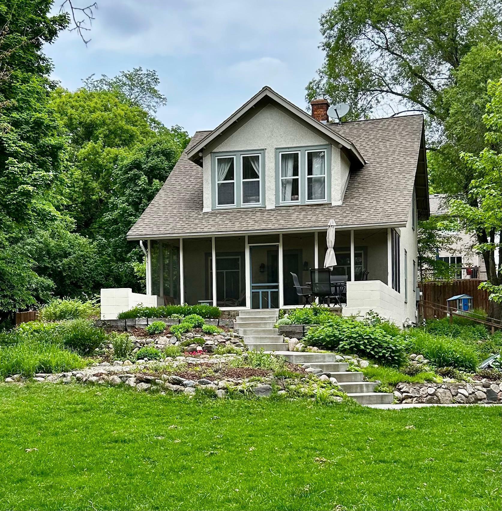18916 Excelsior Boulevard  Minnetonka MN 55345 photo