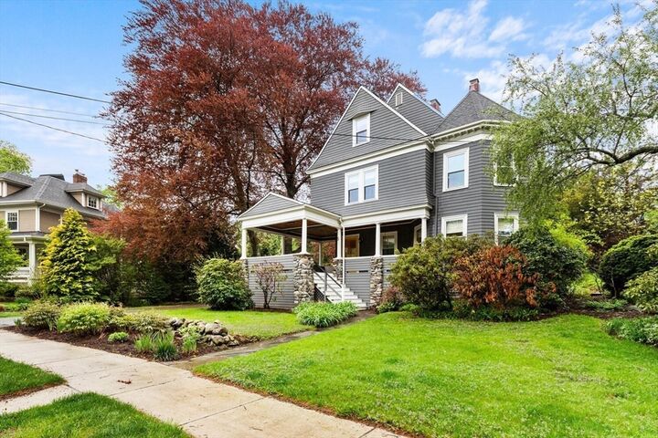 Property Photo:  5 Winthrop Road  MA 02421 