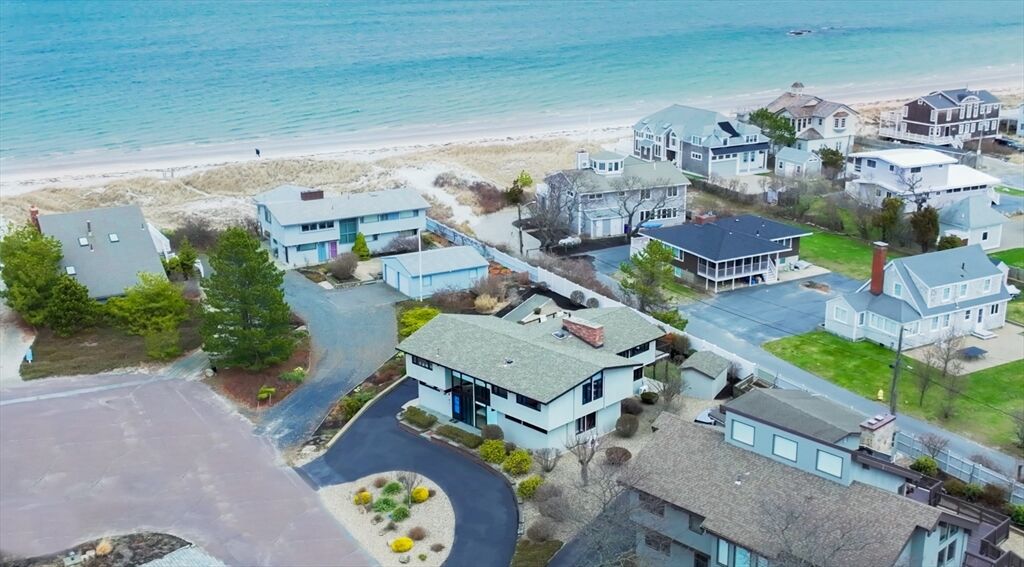 Property Photo:  9 Sandy Way  MA 01930 