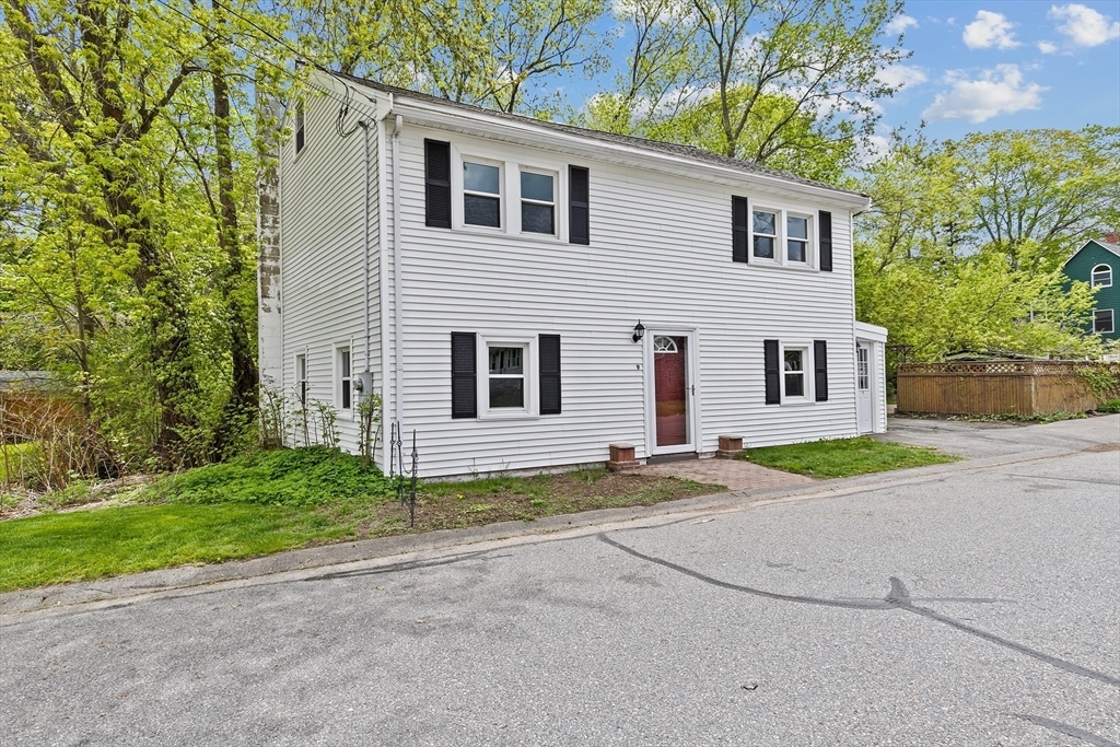 Property Photo:  9 Orchard St  MA 01915 