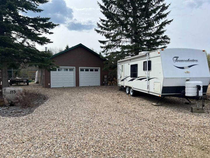 Property Photo:  113 Herb Crescent  AB T0G 2A0 