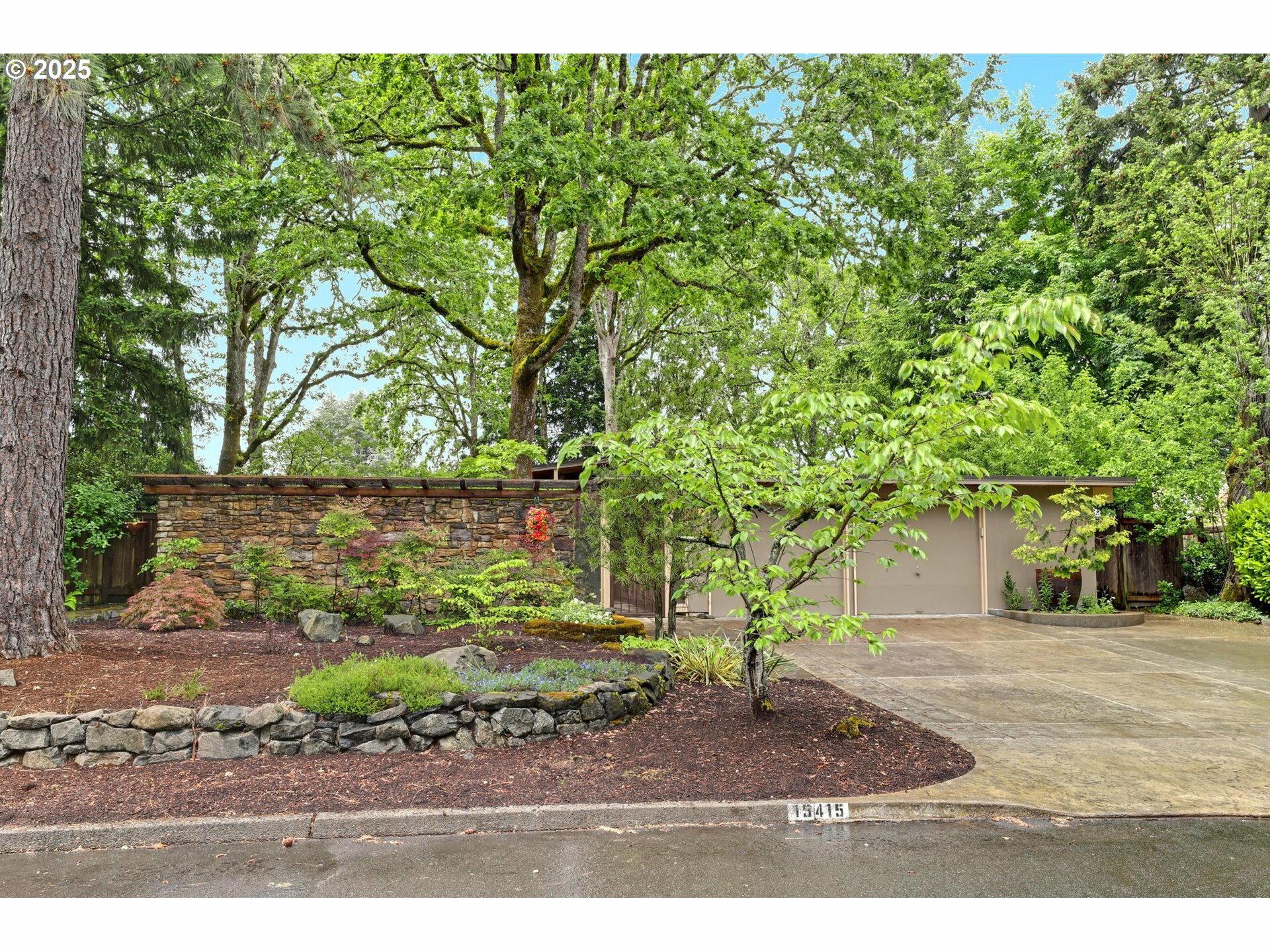 15415 NW Perimeter Dr  Beaverton OR 97006 photo