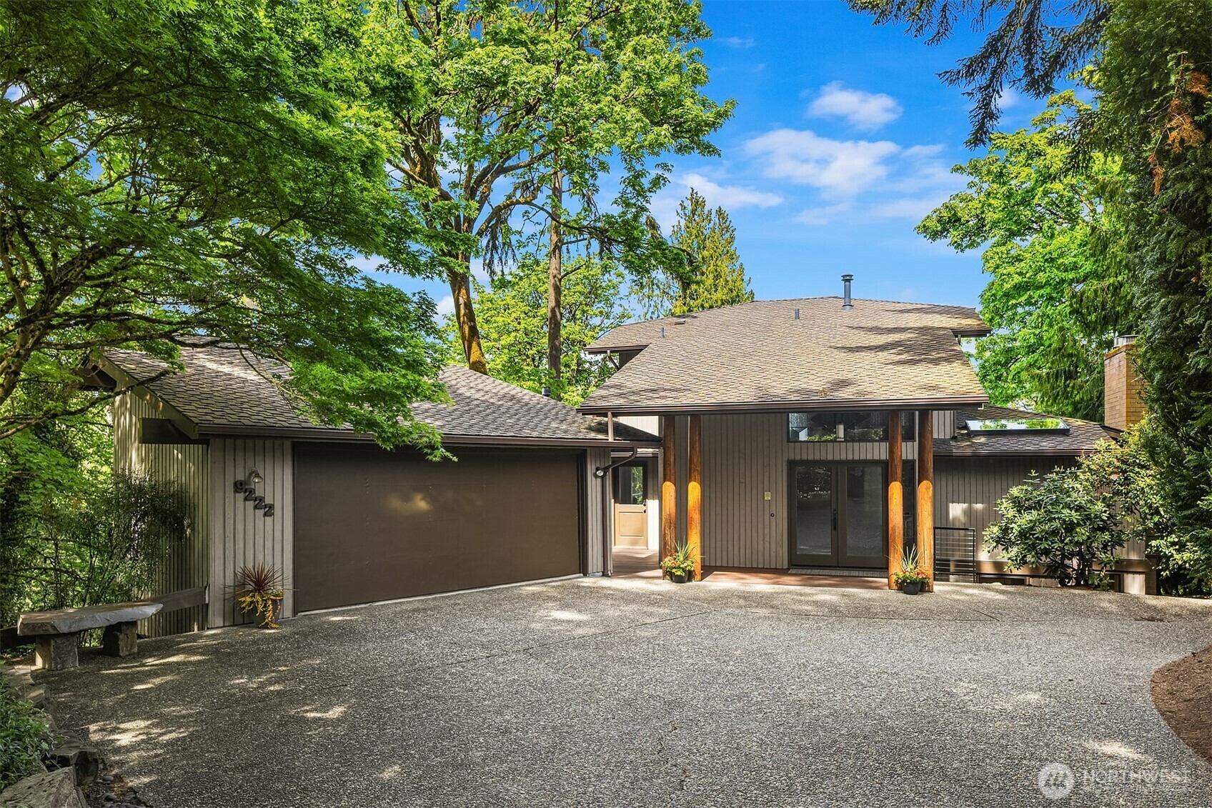 Property Photo: 9222 SE 46th Street WA 98040