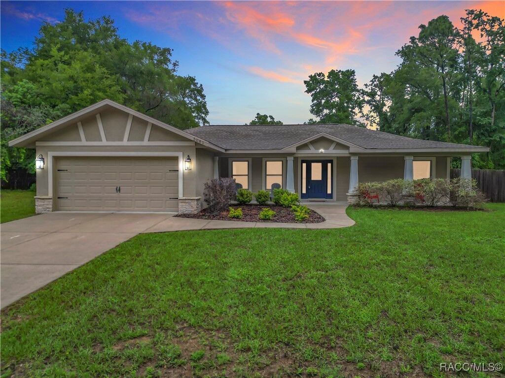 Property Photo:  5081 E Clayre Lane  FL 34452 