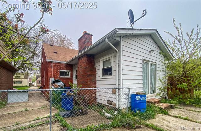 Property Photo: 1203 Garfield Avenue MI 48146