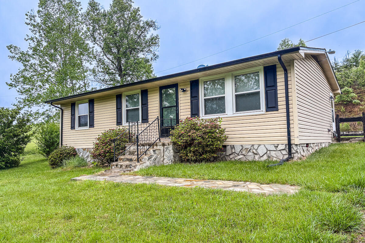 Property Photo: 3756 Goose Dam Rd VA 24151