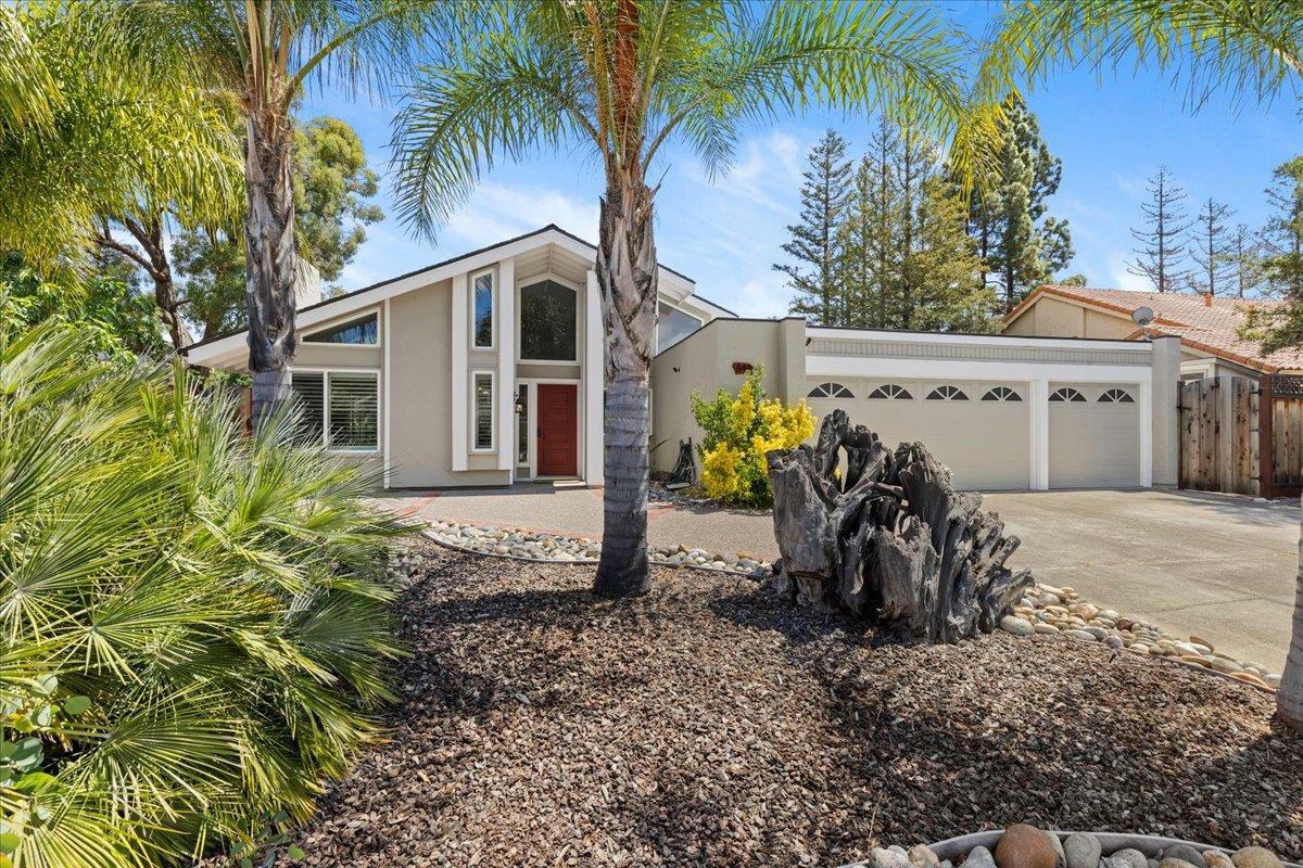 Property Photo: 848 Pretoria Court CA 95127