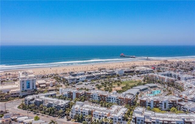 Property Photo: 302 Huntington Street CA 92648