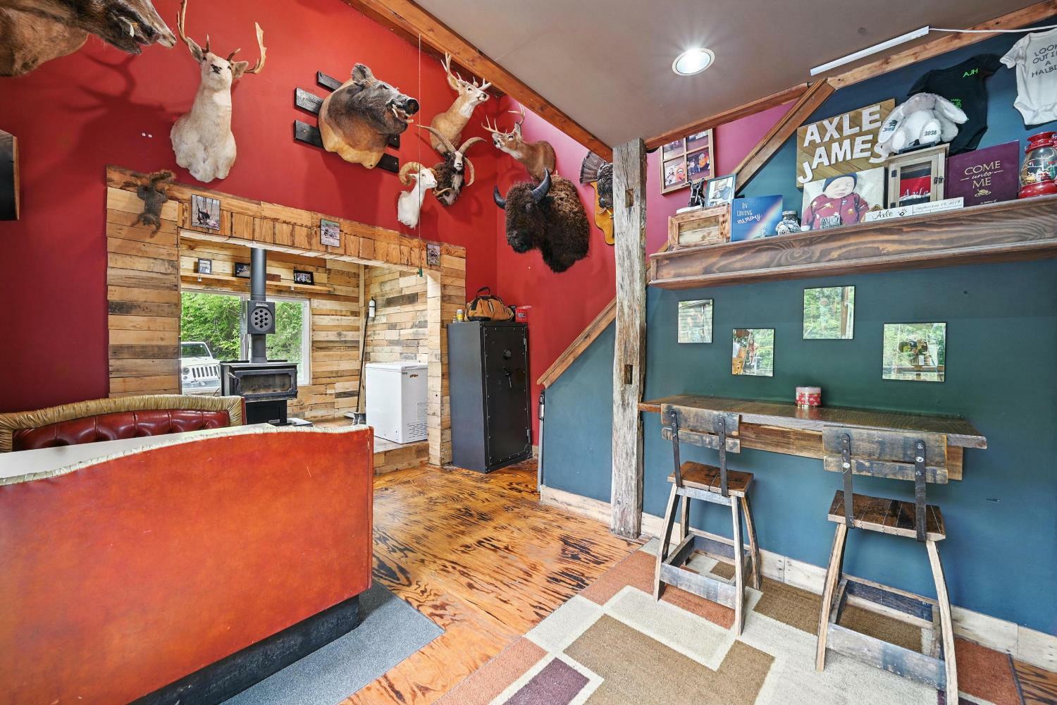 Property Photo: 4196 Dutch Hollow Road IN 47001