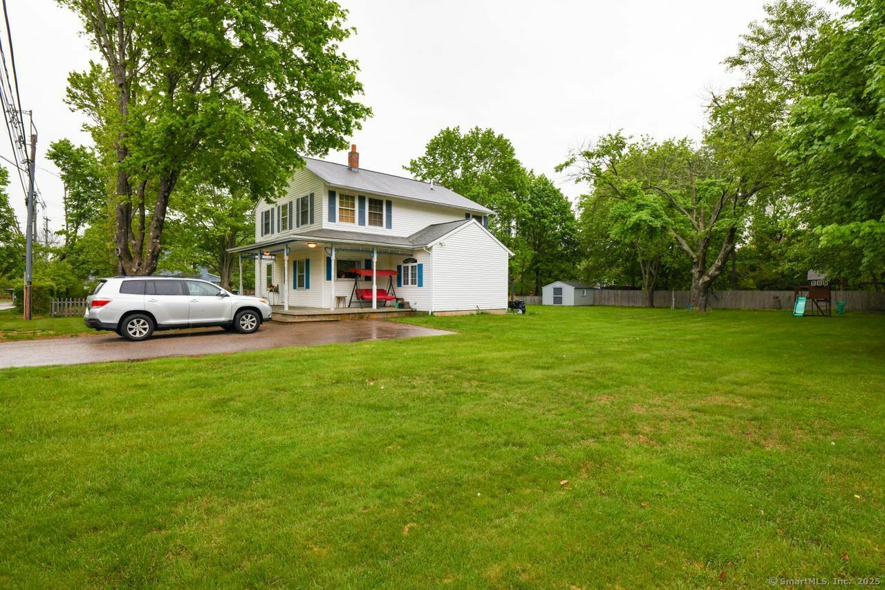 Property Photo: 6 Oswegatchie Road CT 06385