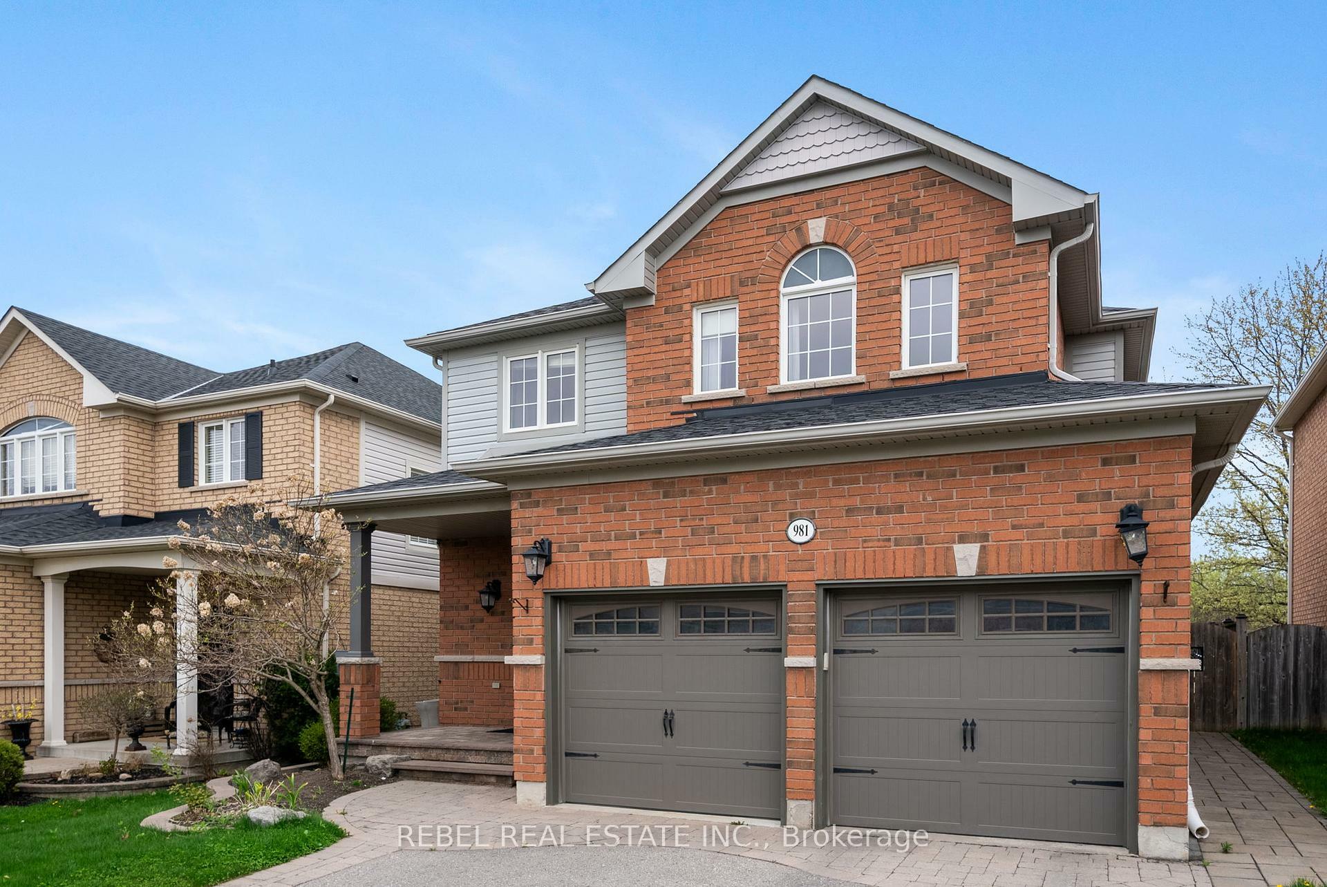 Property Photo: 981 Ormond Drive ON L1K 3C1