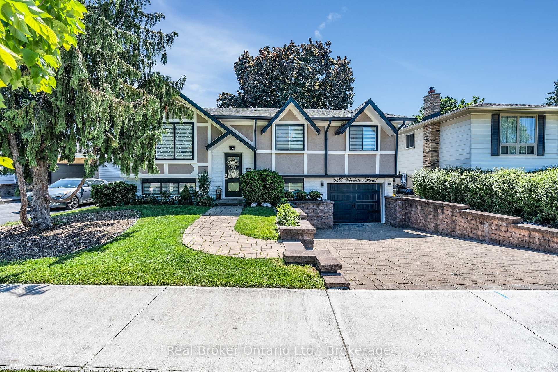 Property Photo: 692 Woodview Road ON L7N 3A5
