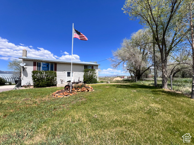 Property Photo: 3840 E 13000 N UT 84623
