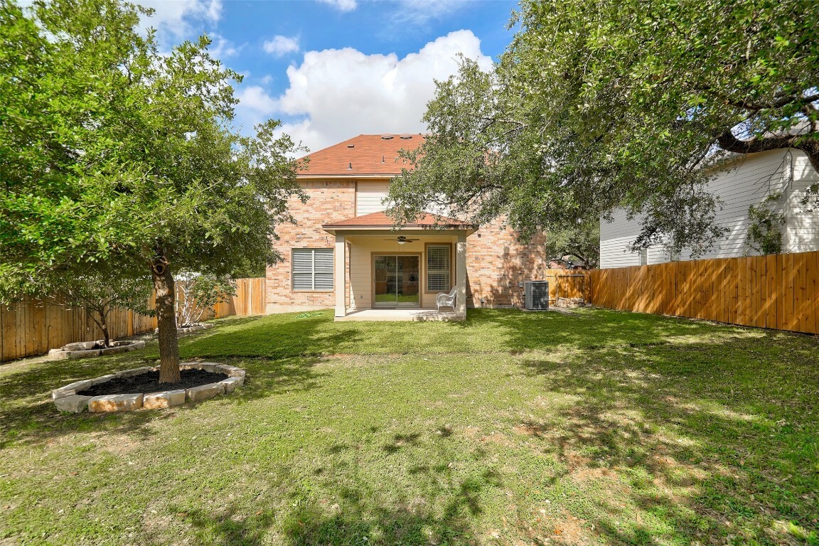 Property Photo: 227 Woodlake Drive TX 78633