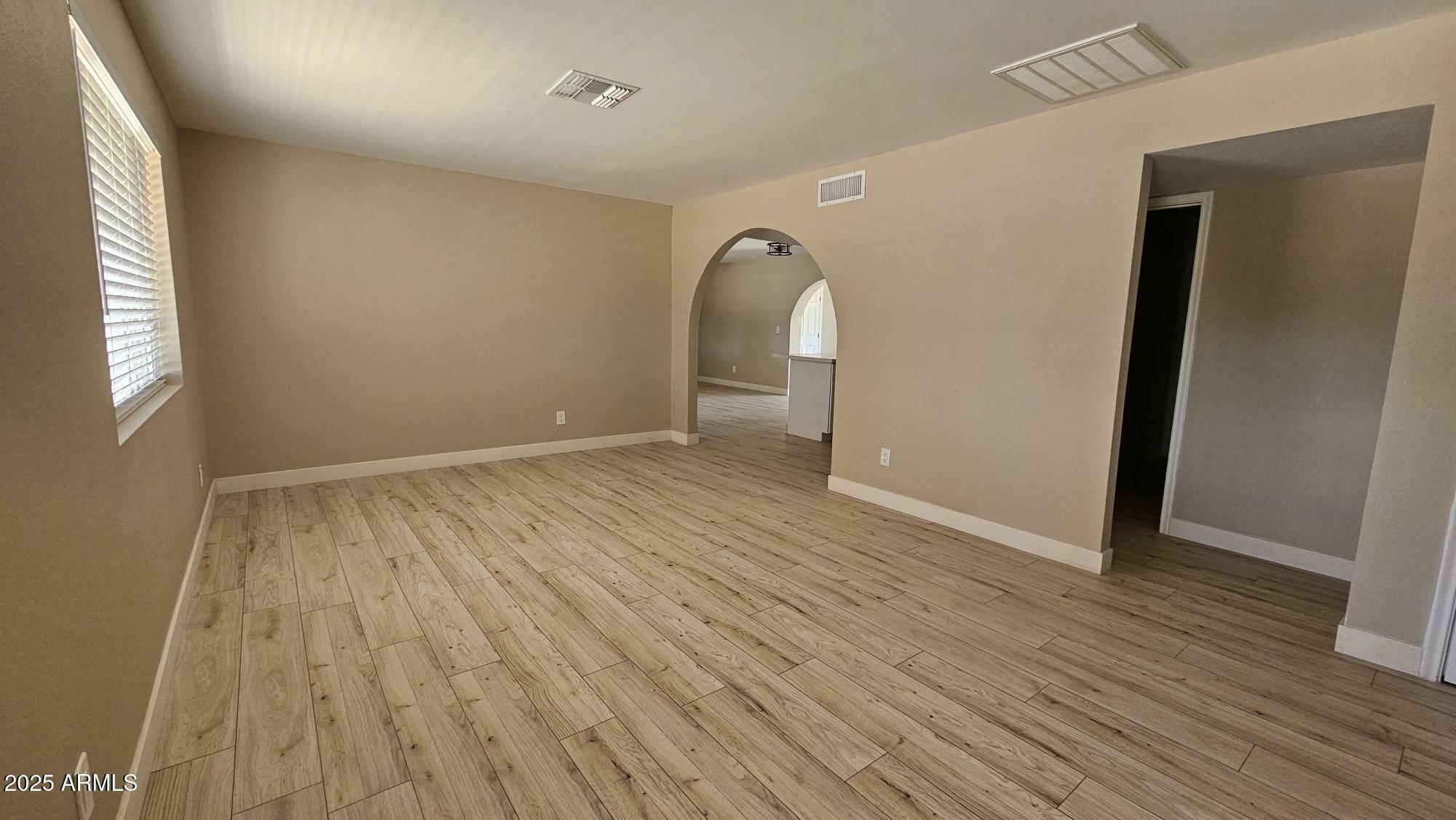 Property Photo: 2548 E Encanto Street AZ 85213