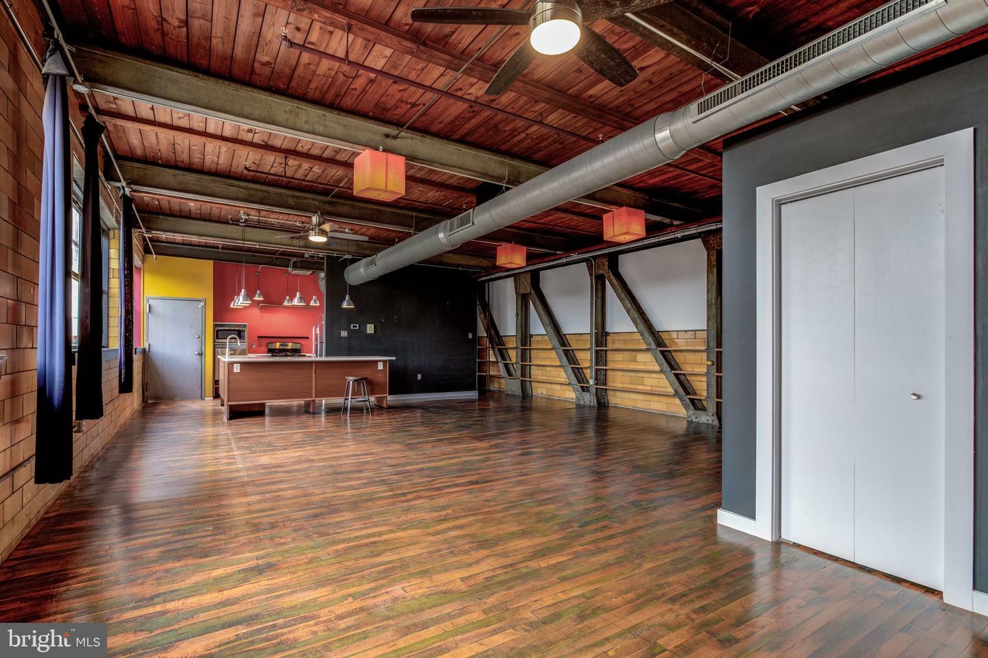 Property Photo: 111 W Norris Street PA 19122