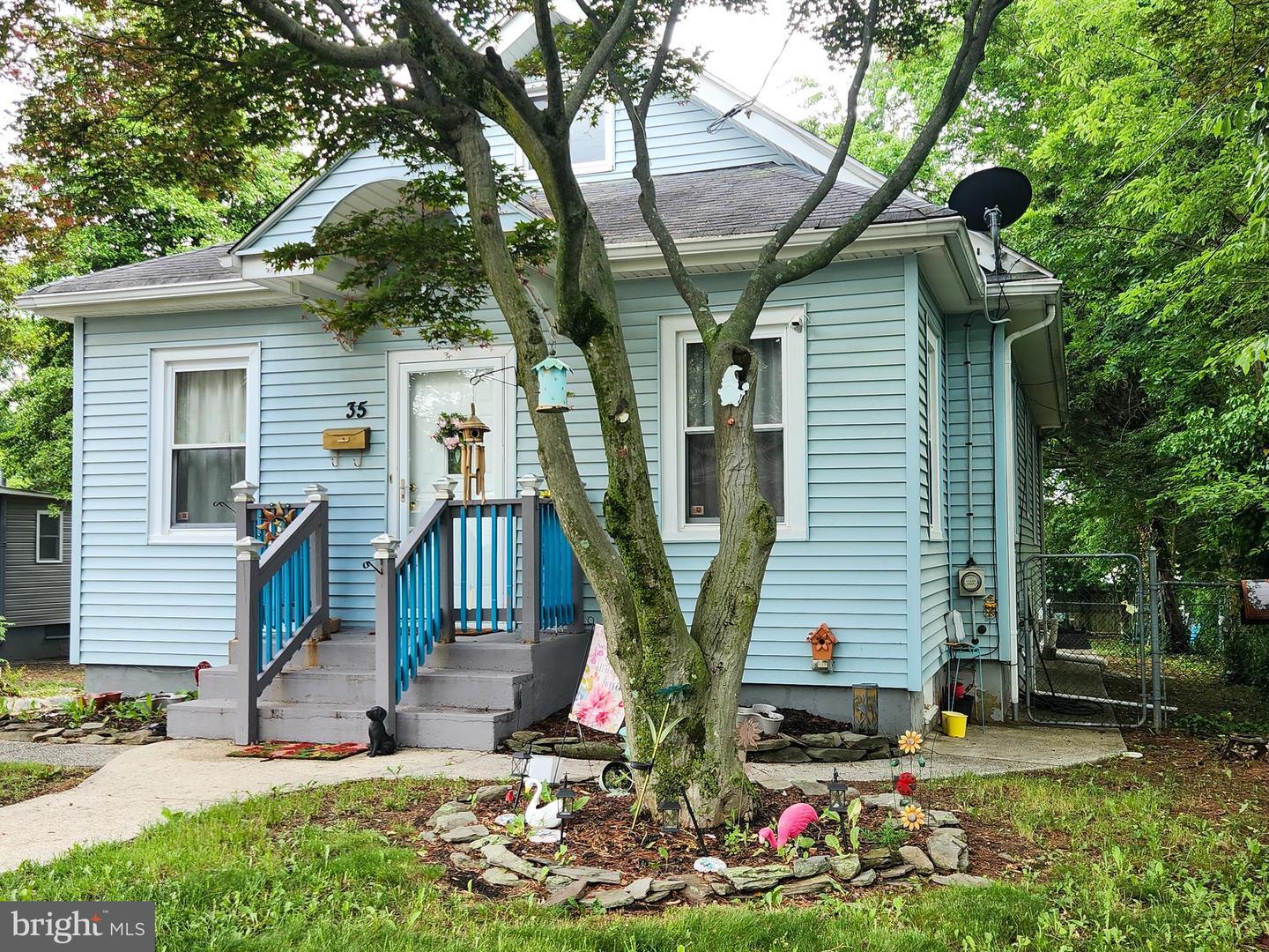 Property Photo: 35 W Montrose Street NJ 08360
