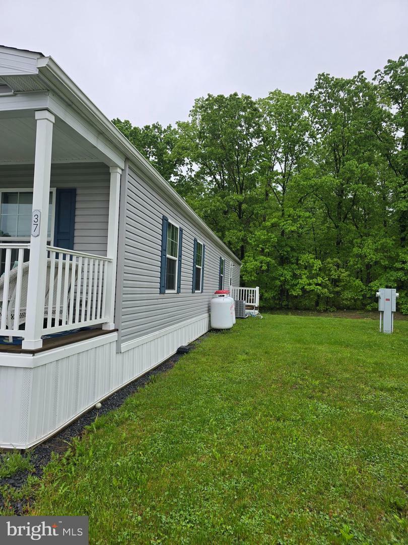 Property Photo: 37 Meadowview Drive PA 17068