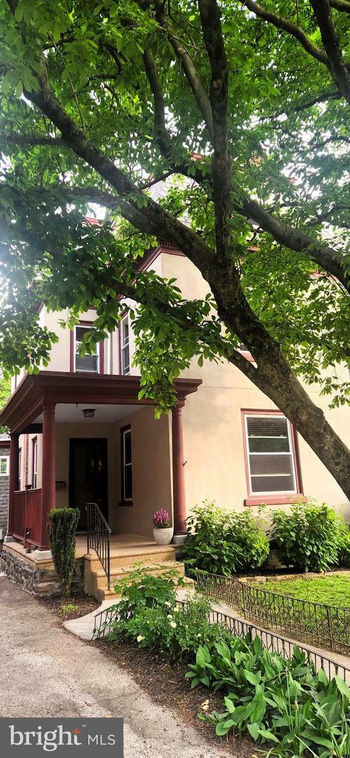 108 Rochelle Avenue  Philadelphia PA 19128 photo