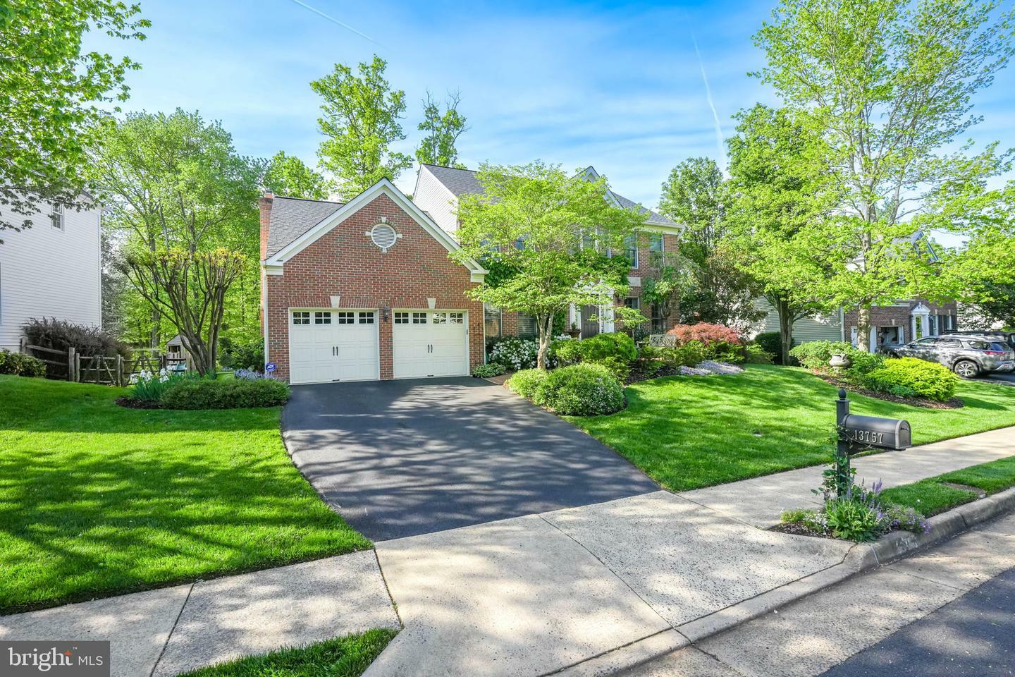 Property Photo: 13757 Laurel Rock Drive VA 20124