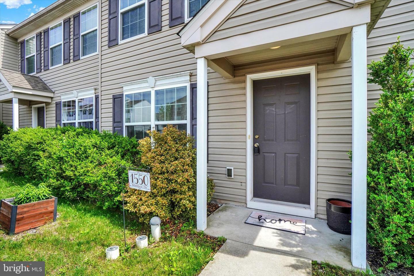 Property Photo: 1550 Matthew Drive PA 17404