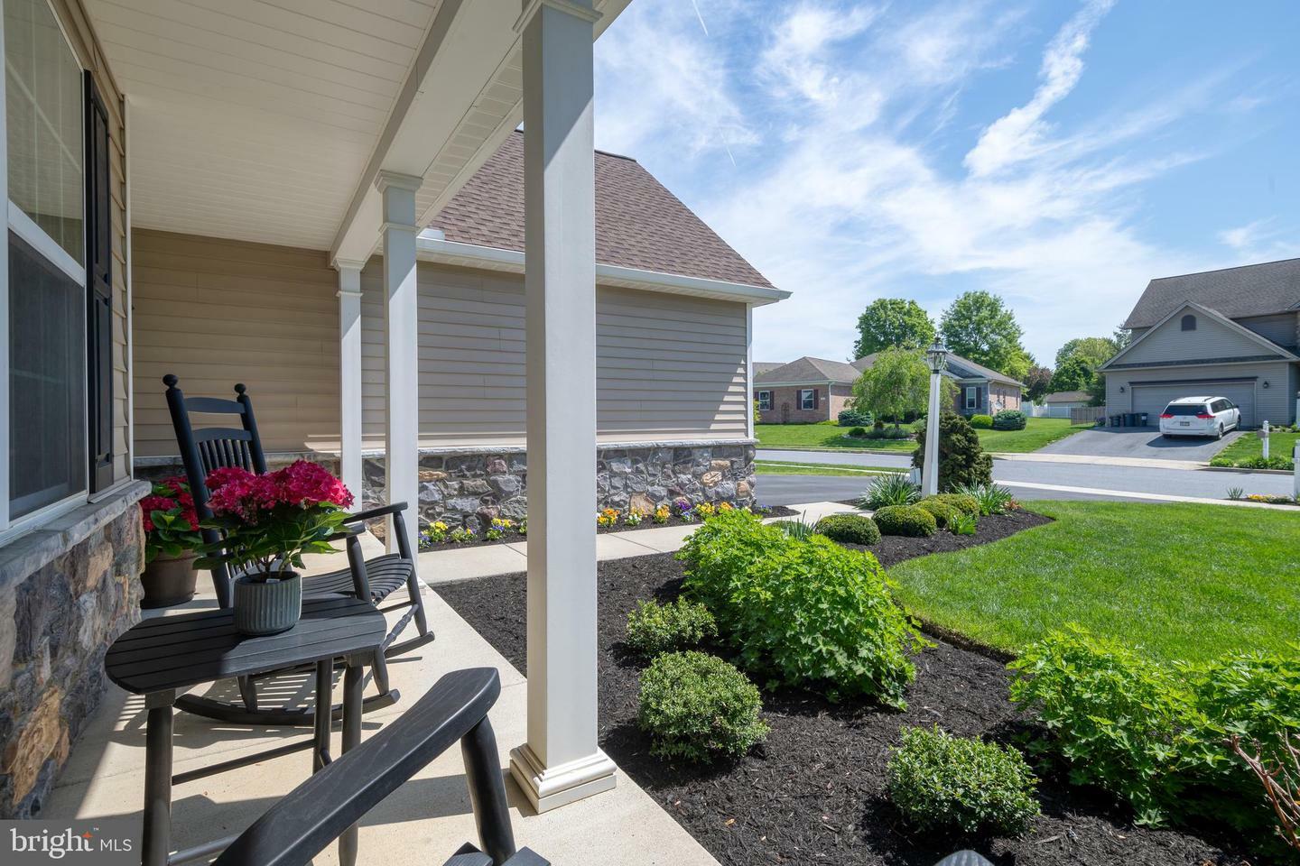 Property Photo: 37 Westbrook Court PA 17078