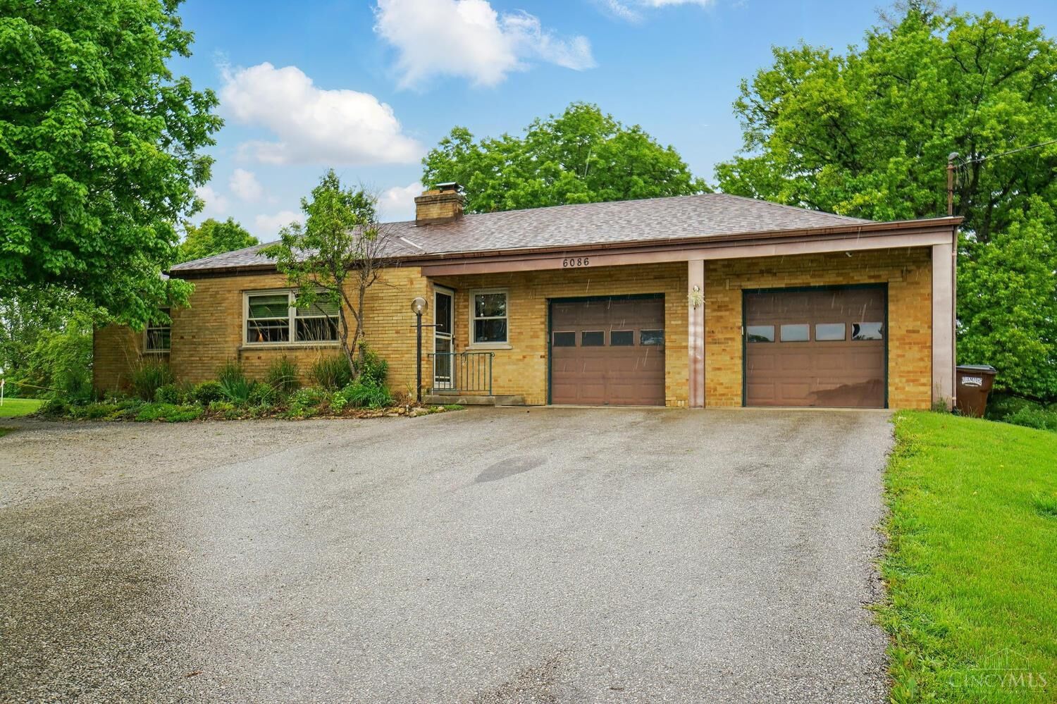Property Photo: 6086 Thompson Road OH 45247