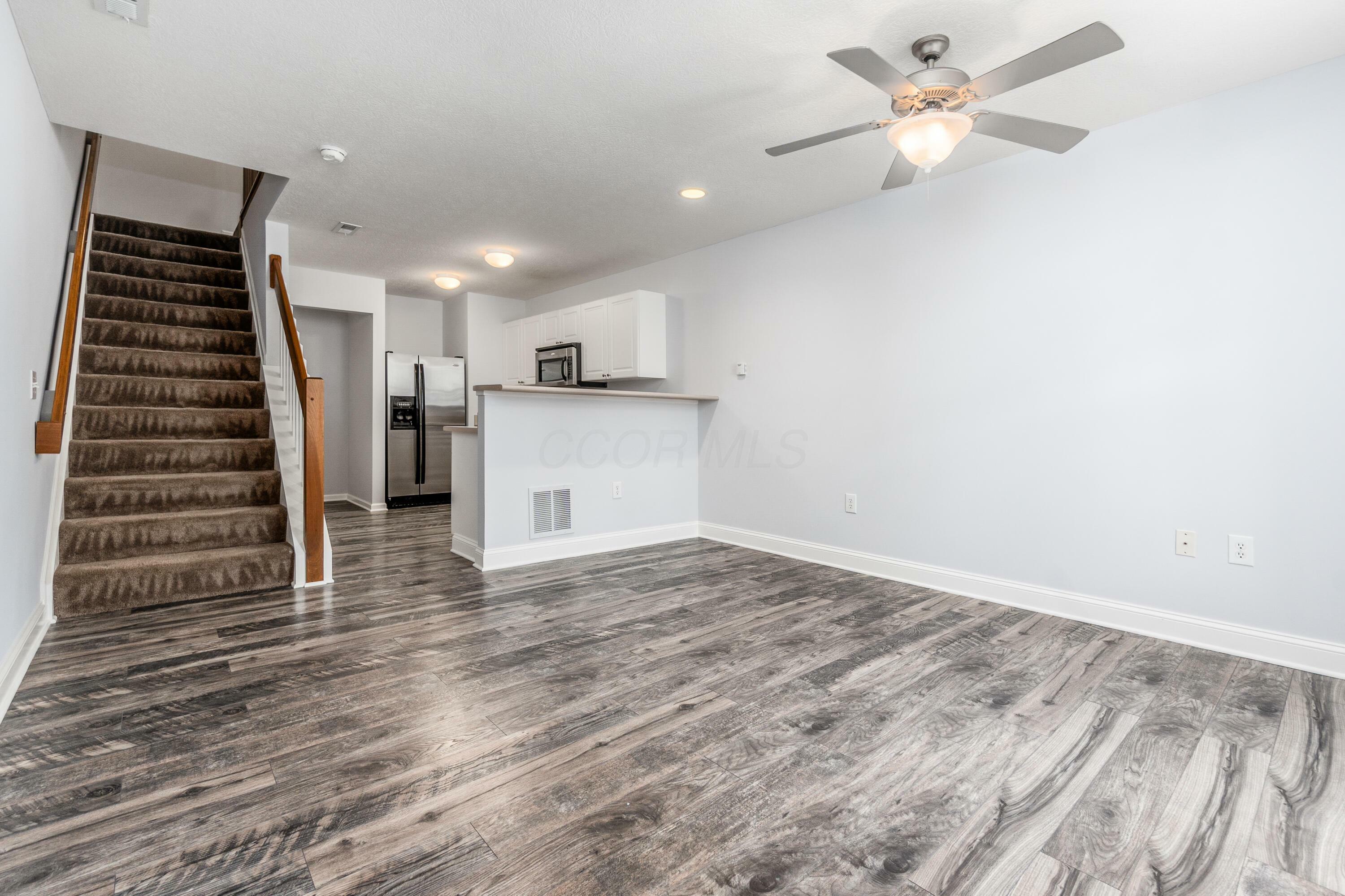 Property Photo: 5962 Thunder Gulch Drive OH 43054