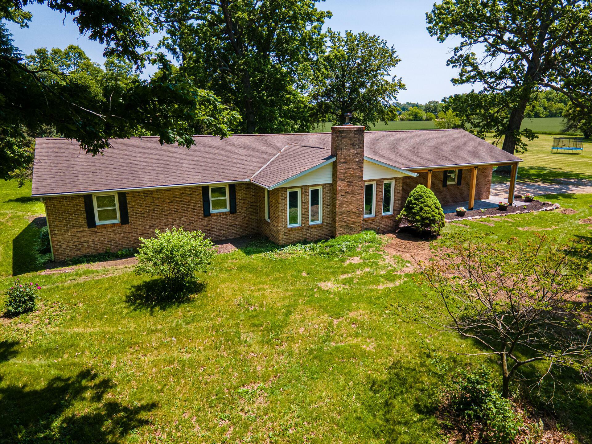 Property Photo: 2814 Nesbitt Road OH 43314