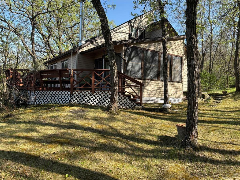 Property Photo: 54 Lakeview Road MB R0K 1R0