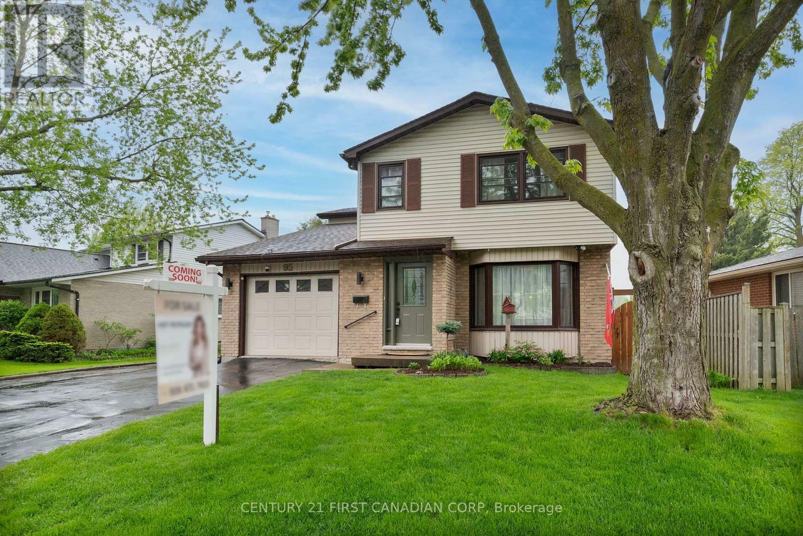 Photo de la propriété: 95 Bexhill Drive ON N6E 1X1