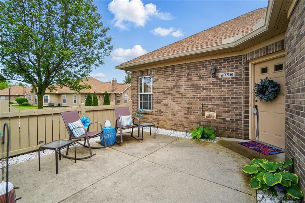 Property Photo: 2792 Austin Place 9 OH 45431