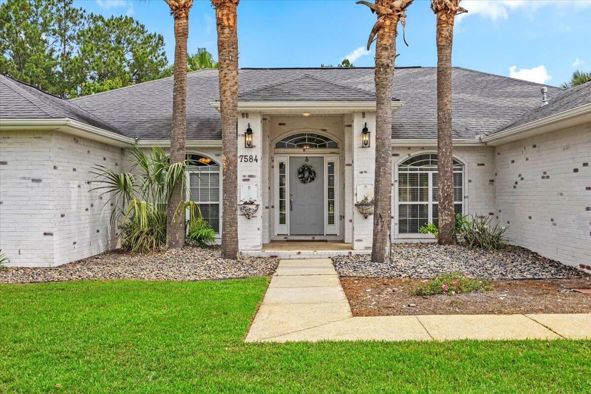 Property Photo: 7584 Woodmont Road FL 32566