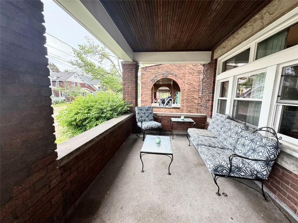 Property Photo: 2650 Poplar Street PA 16508