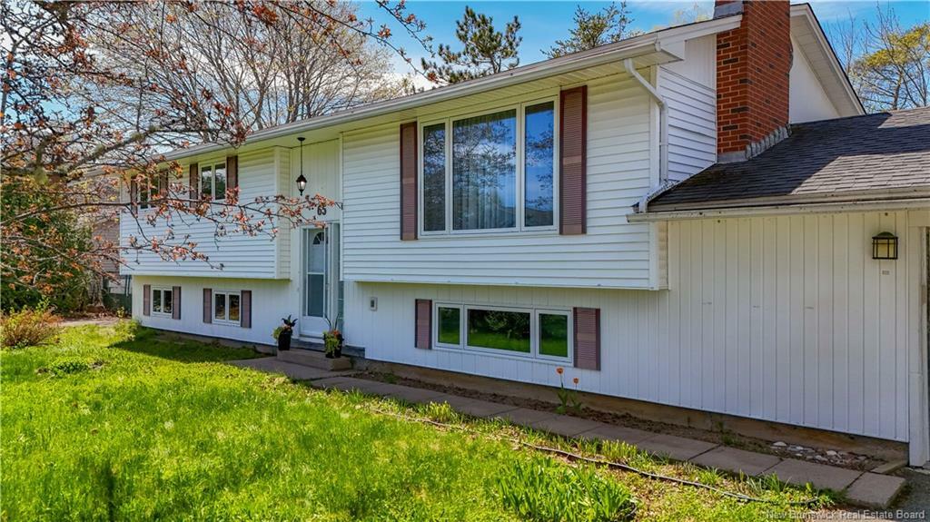 65 Oliver Crescent  New Maryland NB E3C 1E2 photo