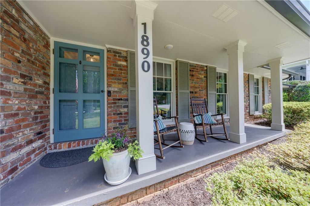Property Photo: 1890 Silvastone Drive GA 30033