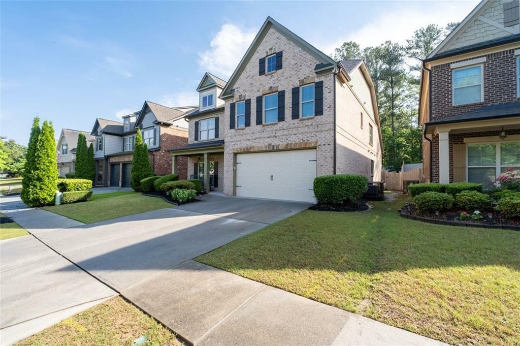 Property Photo: 2800 Tuscany Park Drive GA 30043