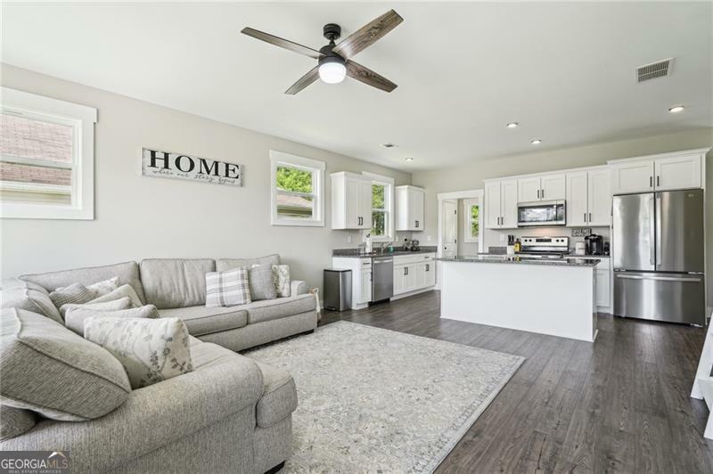 Property Photo: 166 Wagon Trail Circle GA 30139