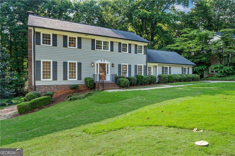 5143 Meadowlake Lane  Dunwoody GA 30338 photo