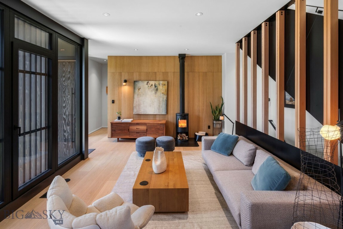 Property Photo: 217 W Beall Street A MT 59715