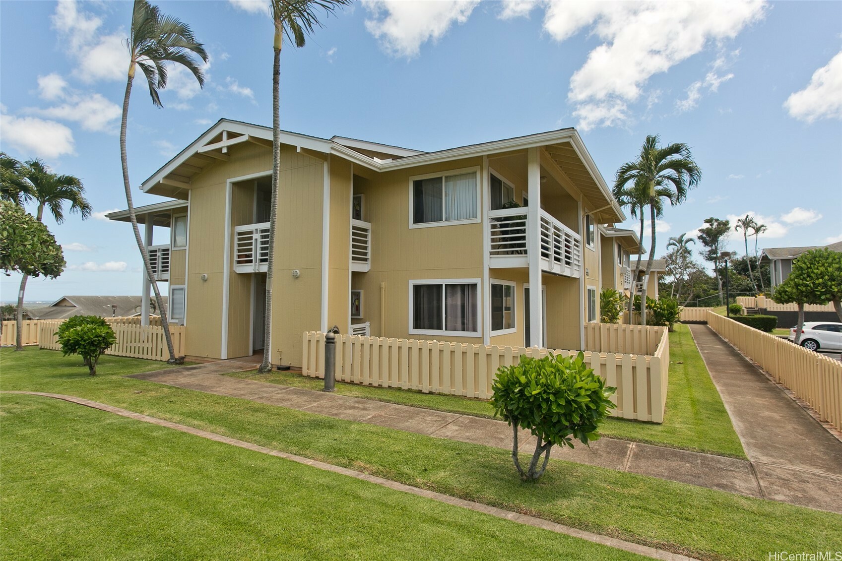 94-540 Kupuohi Street 101  Waipahu HI 96797 photo
