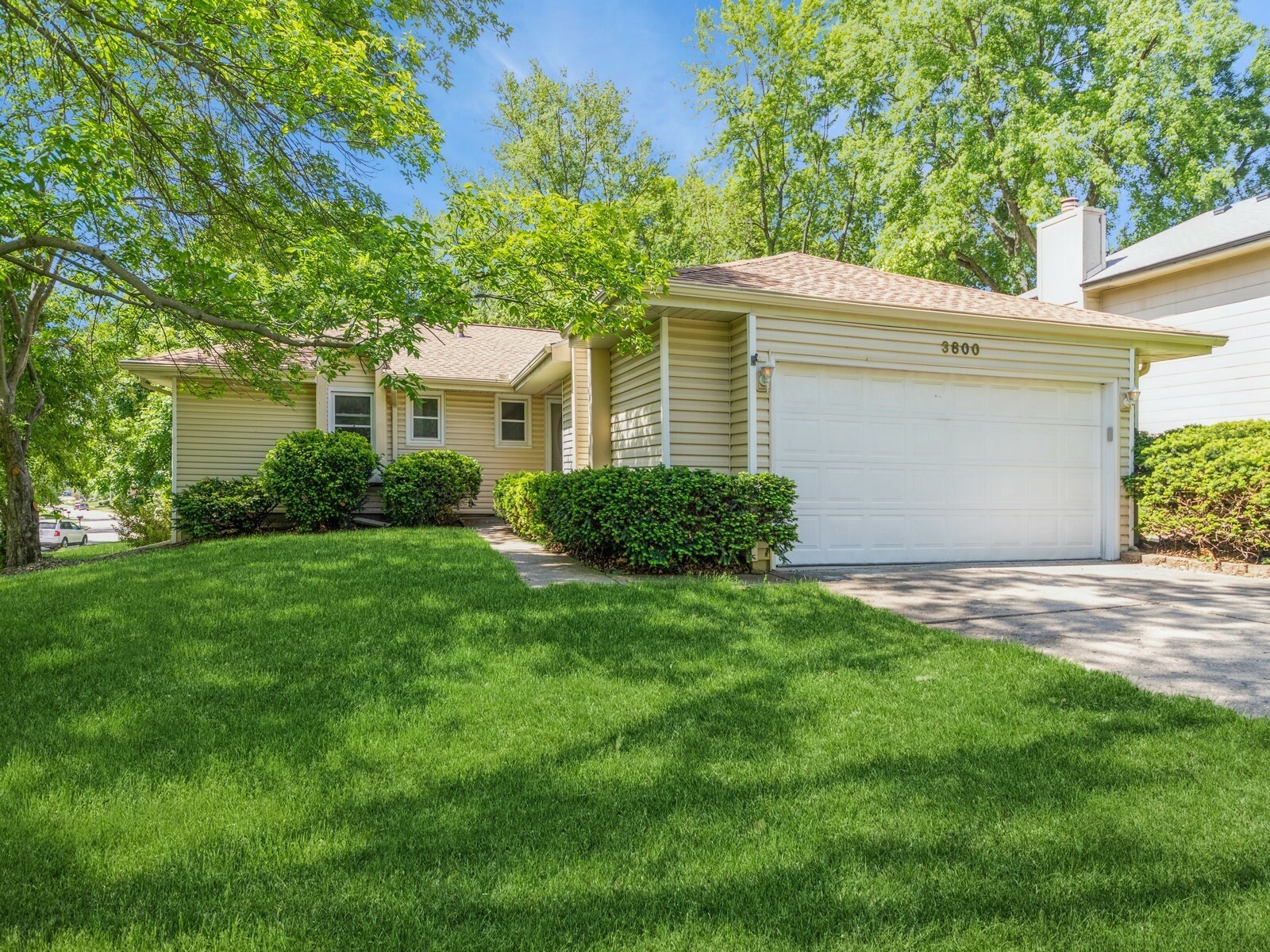 Property Photo: 3800 Western Hills Drive IA 50265