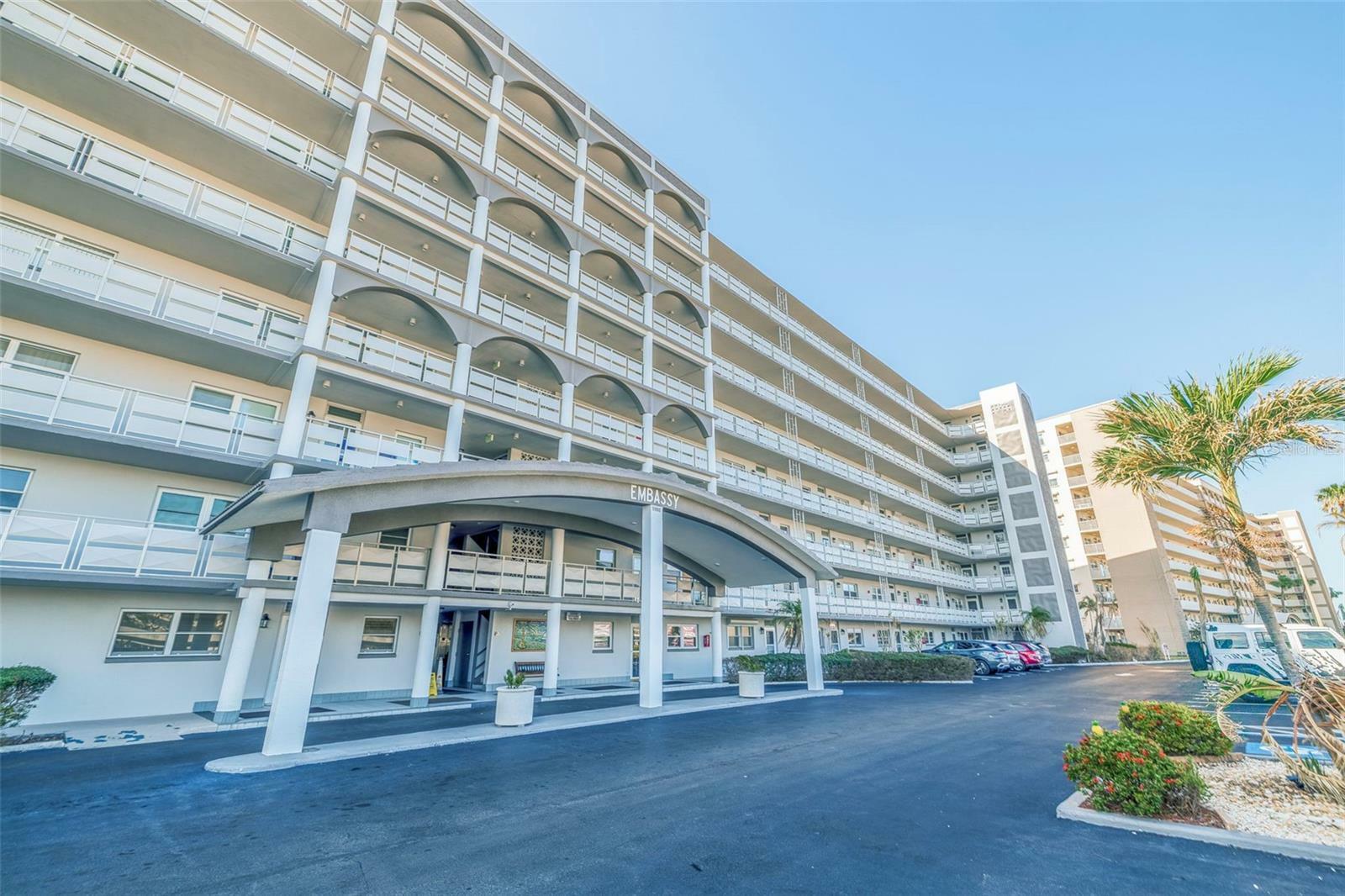 Property Photo: 5900 Shore Boulevard S 512 FL 33707